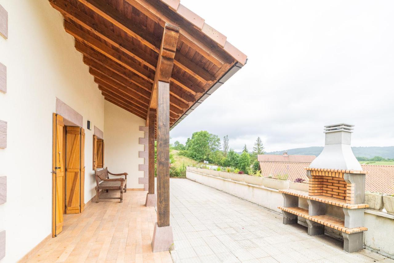 Casa Rural Gibelea Viscarret-Guerendiain エクステリア 写真